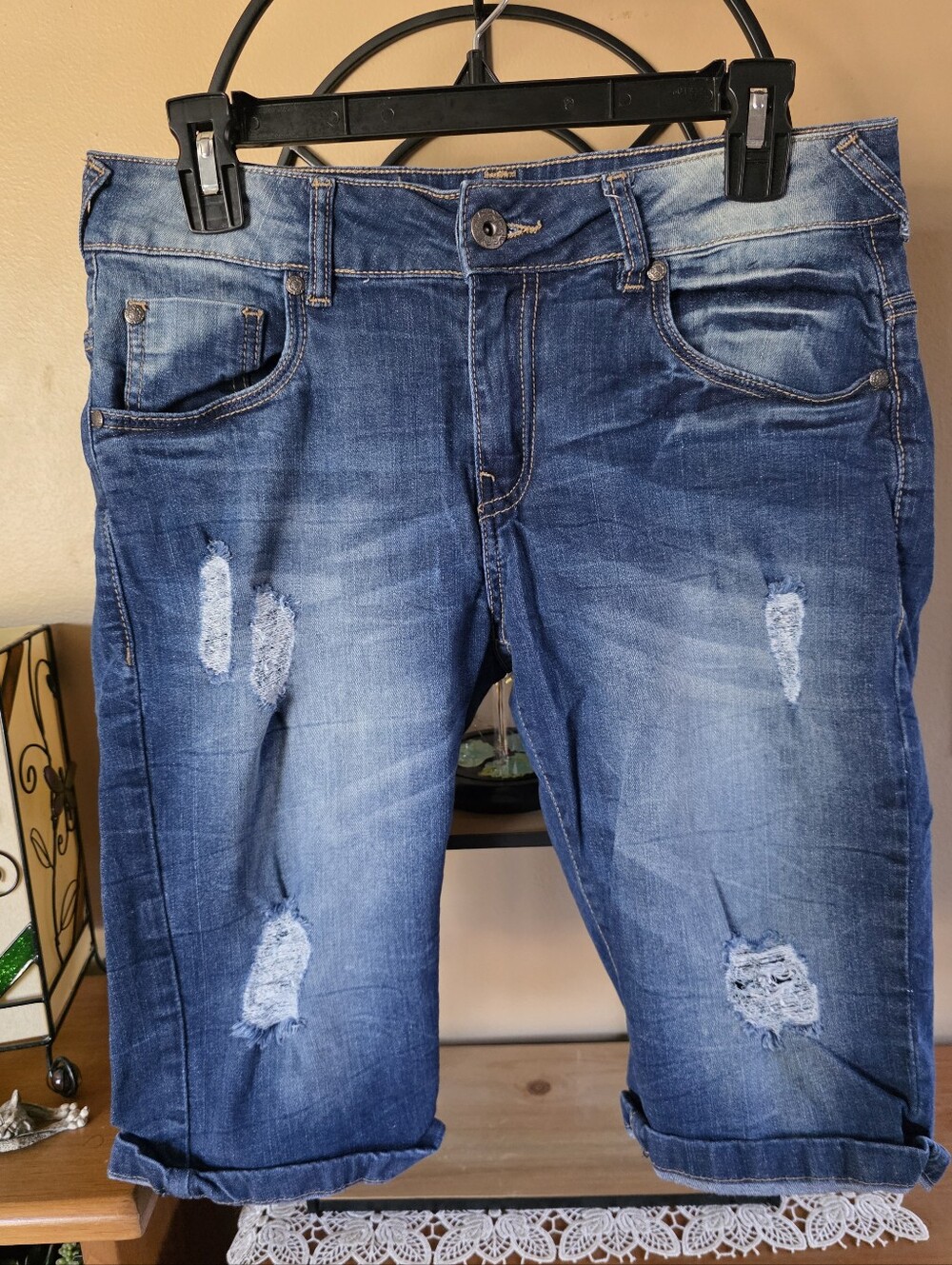 Vintage Y2K Women's Distressed Blue Denim Long Jeans Shorts Size 8